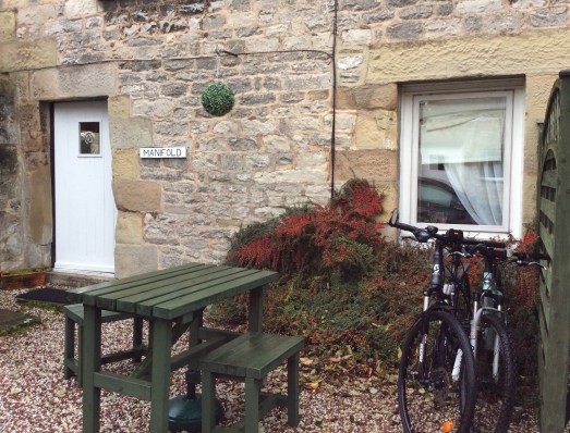 Manifold Cottage, Hartington - a cosy home from home